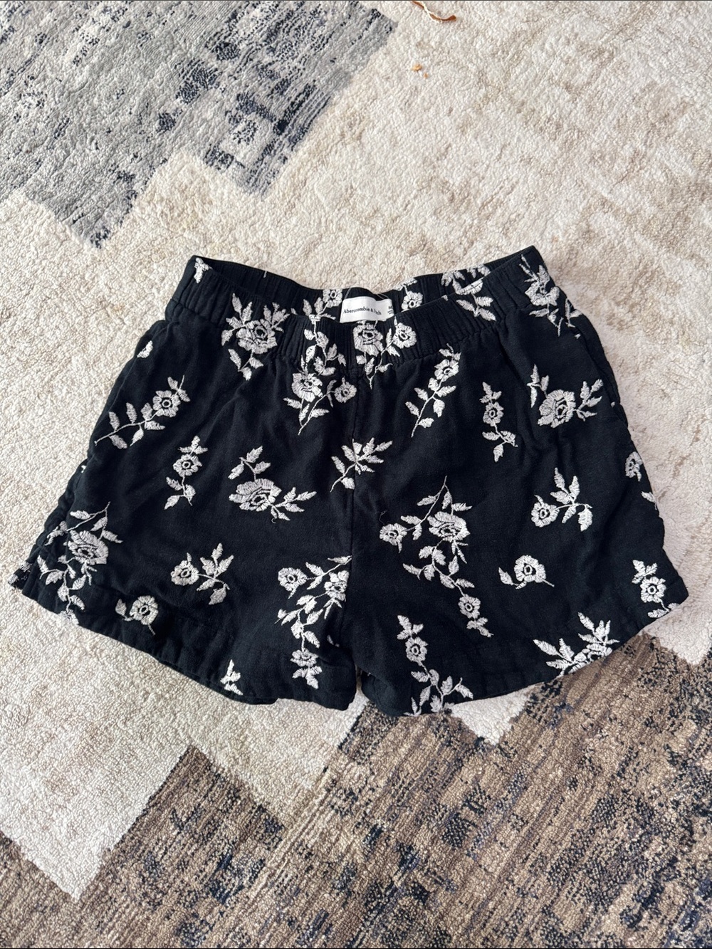 Abercrombie & Fitch Black Shorts with White Floral Embroidery
